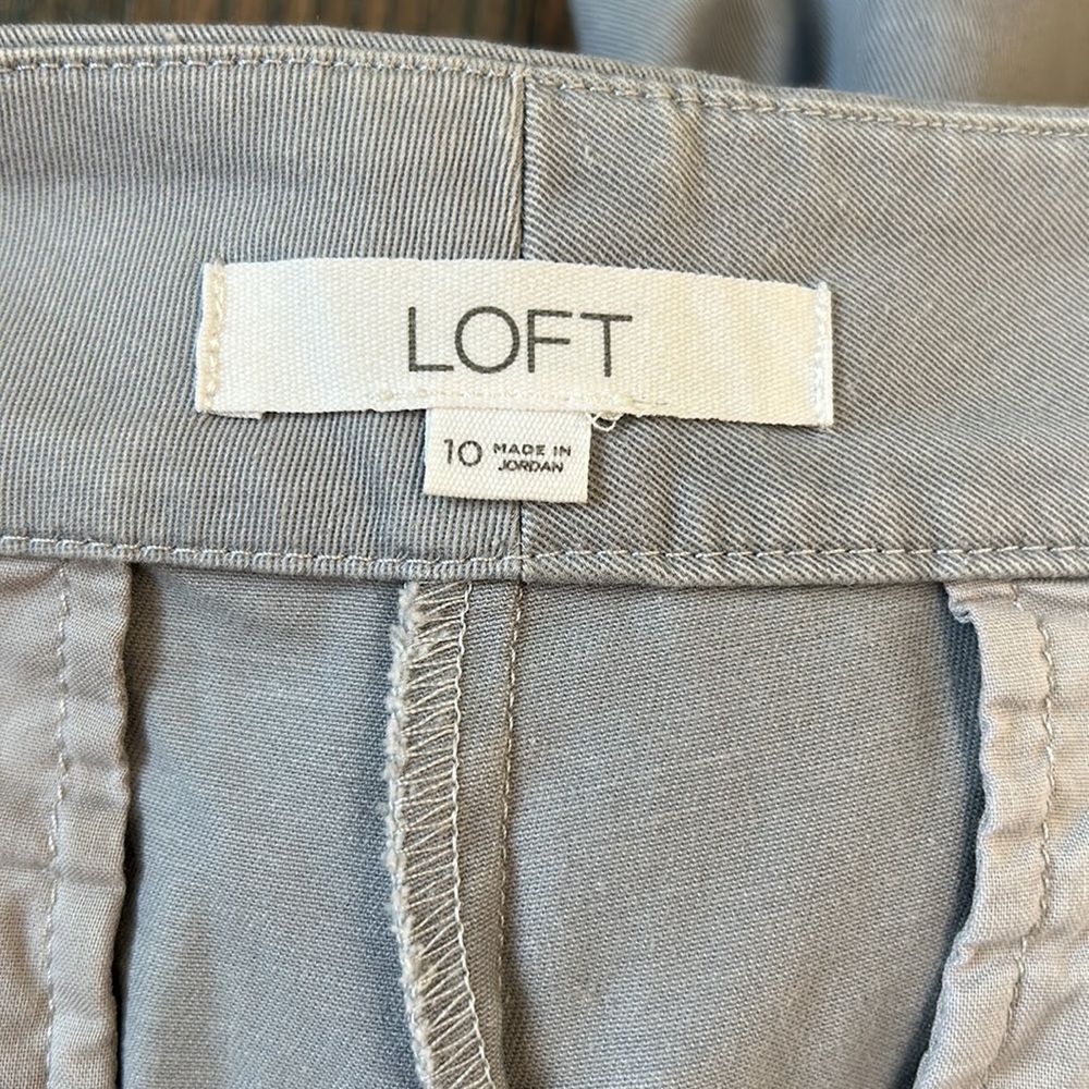 Loft Grey Shorts. Size 10. - Picture 3 of 3
